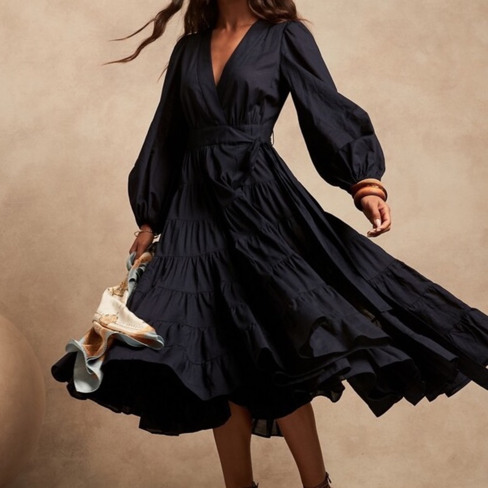 Navy Blue Banana Republic maxi dress